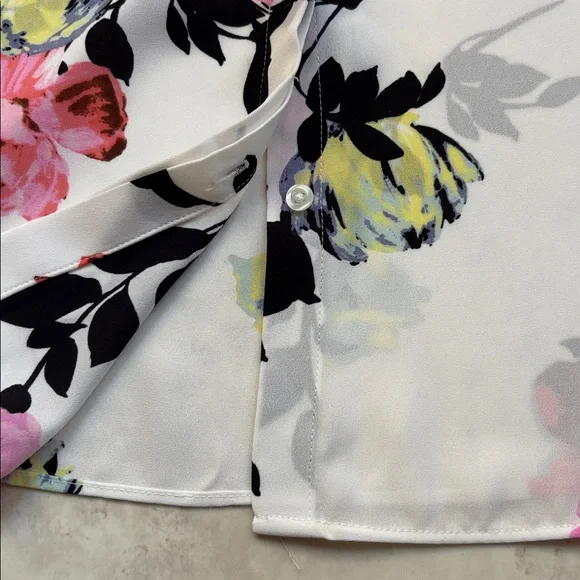 Apt. 9 Blouse - Picture 6 of 9